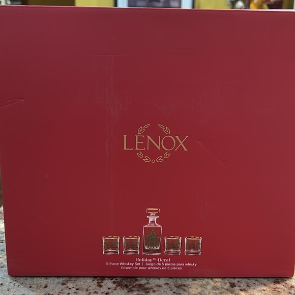 Lenox Holiday Decal Five Piece Whiskey Set - Picture 5 of 5